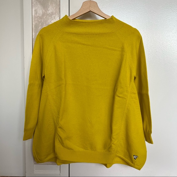 Isola Marras Yellow Sweater - Picture 1 of 6